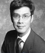 Tiến sĩ người Mỹ gốc Việt Định Nguyễn